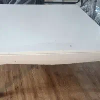 میز جلو مبلی و دوتا میز عسلی