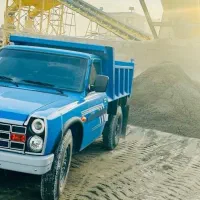 حمل شن ماسه مخلوط خاک باغچه نخاله نیسان کمپرس|خدمات حمل و نقل|زاهدان, |دیوار