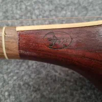 سه تار ایزدی