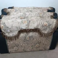 پنج عدد پشتی