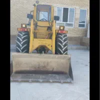 تراکتور بیل بزرگ