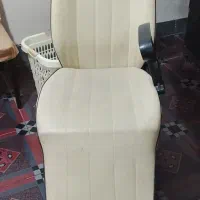 صندلی سالن بانوان