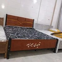 تخت پارچه ای نیلوفر|تخت و سرویس خواب|قم, امامزاده ابراهیم|دیوار