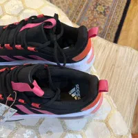 کتونی آدیداس اندونزی ولی از آمریکا سوقات اومده|کیف، کفش، کمربند|قزوین, |دیوار