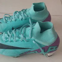 کفش فوتبال مرکوری ایرزوم نایک مخصوص زمین چمن