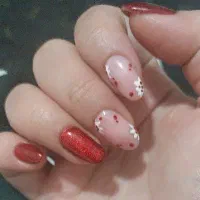 کاشت ناخن|خدمات آرایشگری و زیبایی|شیراز, میانرود|دیوار