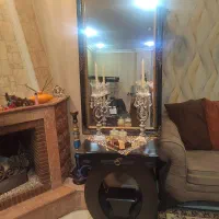 آیینه و کنسول