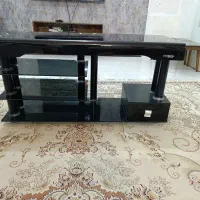 میز تلویزیون شیشه ای