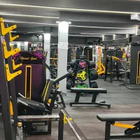 مربی ژیمناستیک بدنسازی کراسفیت