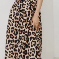 پیراهن ساحلی