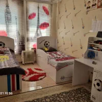 دو تخت یکنفره ومیز|تخت و سرویس خواب|ایلام, |دیوار