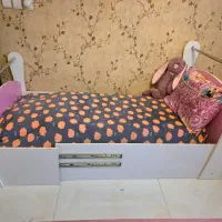 تخت ، کمد ، ویترین و میزآرایش|تخت و سرویس خواب|اصفهان, سروستان|دیوار