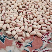 پسته احمد آقایی و فندقی|خوردنی و آشامیدنی|تهران, شهرآرا|دیوار