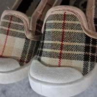 دو جفت کفش بچه گانه نو نو