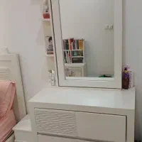 سرویس خواب دو نفره|تخت و سرویس خواب|اراک, |دیوار