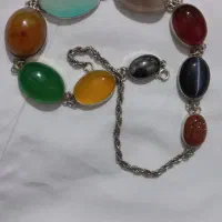 دست بند سنگ های قیمتی