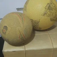 سه عدد توپ نو