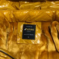 کاپشن برند کیش