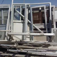 انواع درب و پنجره آلومینیومی آلومینیوم