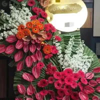 فروش فوری تاج‌گل