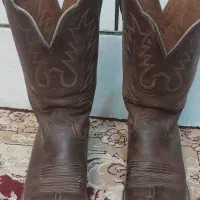 چکمه و پر