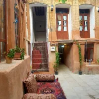 رهن کامل سوئیت در خانه اصیل شیرازی|اجارهٔ خانه و ویلا|شیراز, سیاه سنگ|دیوار