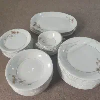 سرویس ۱۲ نفره چینی