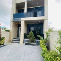 ویلا باغچه دوبلکس ۲۲۵ متر شهرکی سندتکبرگ