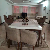 مبل راحتی همراه با میز ناهار خوری|مبلمان خانگی و میز عسلی|قنوات, |دیوار