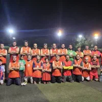 بازیکن‌پیش‌کسوت‌فوتبال