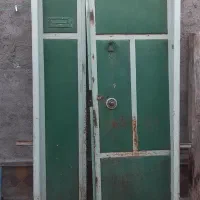 درب آهنی ،موکت کم استفاده شده و سینک ۱.۲۰