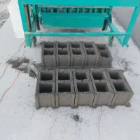 کارگر بلوک زن