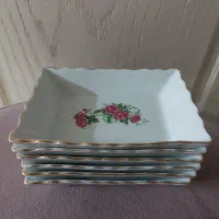 زیر سیگاری گل سرخ قدیمی