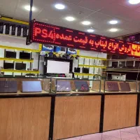 فروشنده خانم(لپ تاپ و کنسول های بازی)