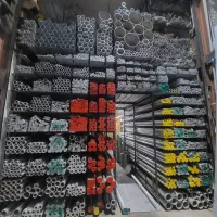 کارگر ساده و برشکار نیمه ماهر