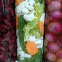 ترشی های خوش طعم و خوش عطر|خوردنی و آشامیدنی|قم, بکایی|دیوار