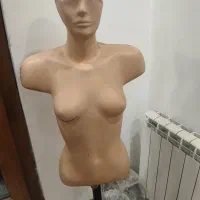 مانکن نیم تنه