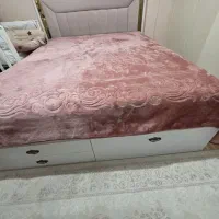 تخت خواب دونفره