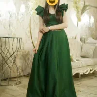 لباس مجلسی|لباس|رشت, توشیبا|دیوار