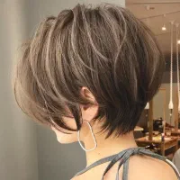کوتاهی مو رایگان توسط مربی