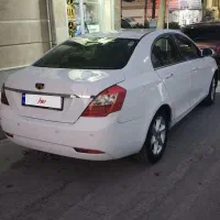 فروش خودرو جیلی امگرند