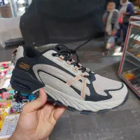 کفش اسکیچرز|کیف، کفش، کمربند|زنجان, |دیوار