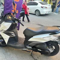 موتور j200