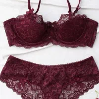 لباس زیر زنانه