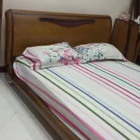 تخت خواب دونفره  چوبی