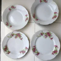 چینی گل سرخ قدیم