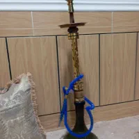 قلیون طلایی رنگ تمیز