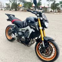Mt9 cb1300 gsx|موتورسیکلت|رباط‌کریم, رباط‌کریم|دیوار
