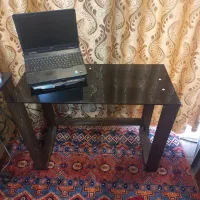 میز تحریر  چوب روس صفحه شیشه ای +کنسول+ باربند