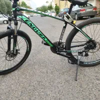 دوچرخه|دوچرخه، اسکیت، اسکوتر|رشت, معلم|دیوار